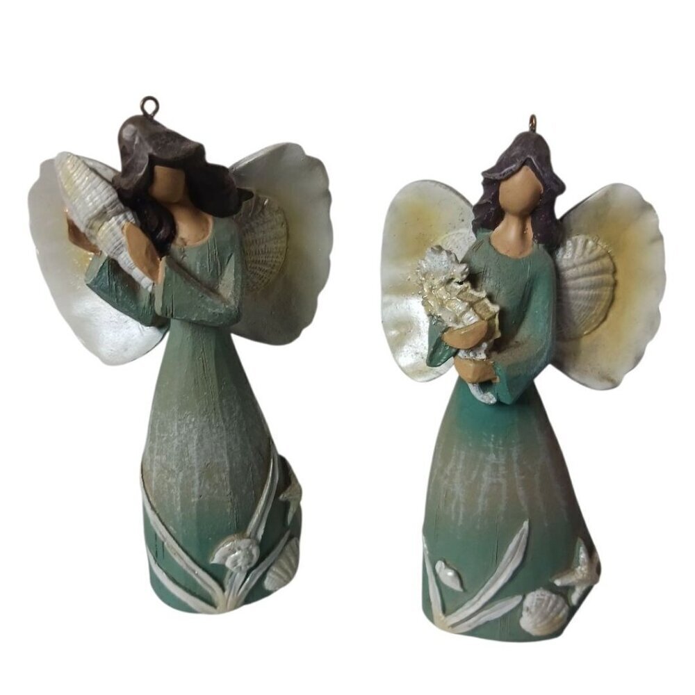 Angels holding Seashell & Sea Horse Angel Figurines Ornaments Set Of 2